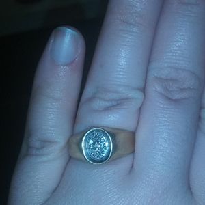 VINTAGE 10k gold signet ring